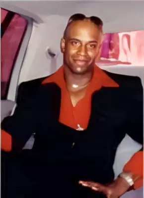Santino Lee