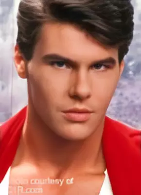 Tim Lowe
