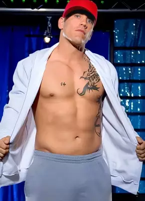 Derrick Pierce